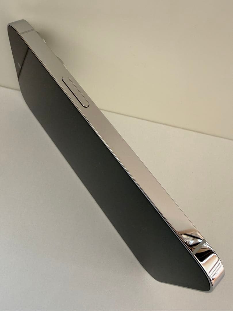 Apple iPhone 14 Pro 256GB シルバー SIMフリー