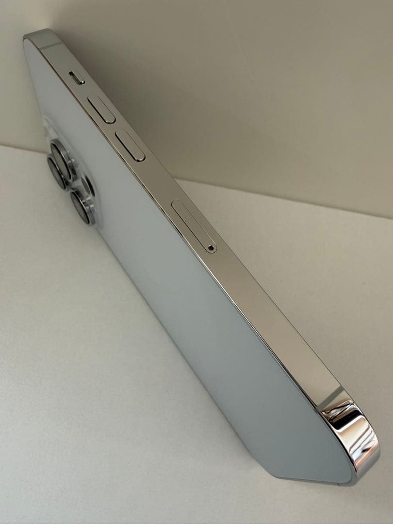 Apple iPhone 14 Pro 256GB シルバー SIMフリー