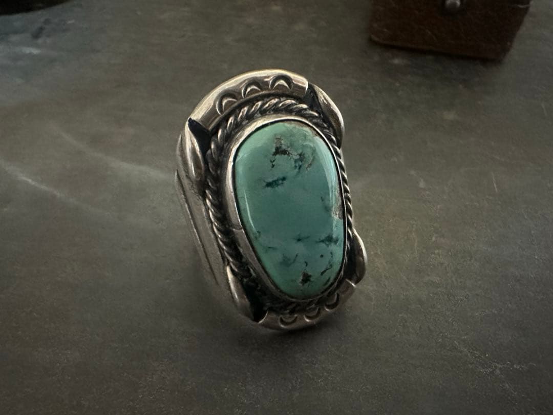激希少　ヴィンテージ　リング　ターコイズ　アンティーク　インディアン　アメリカ