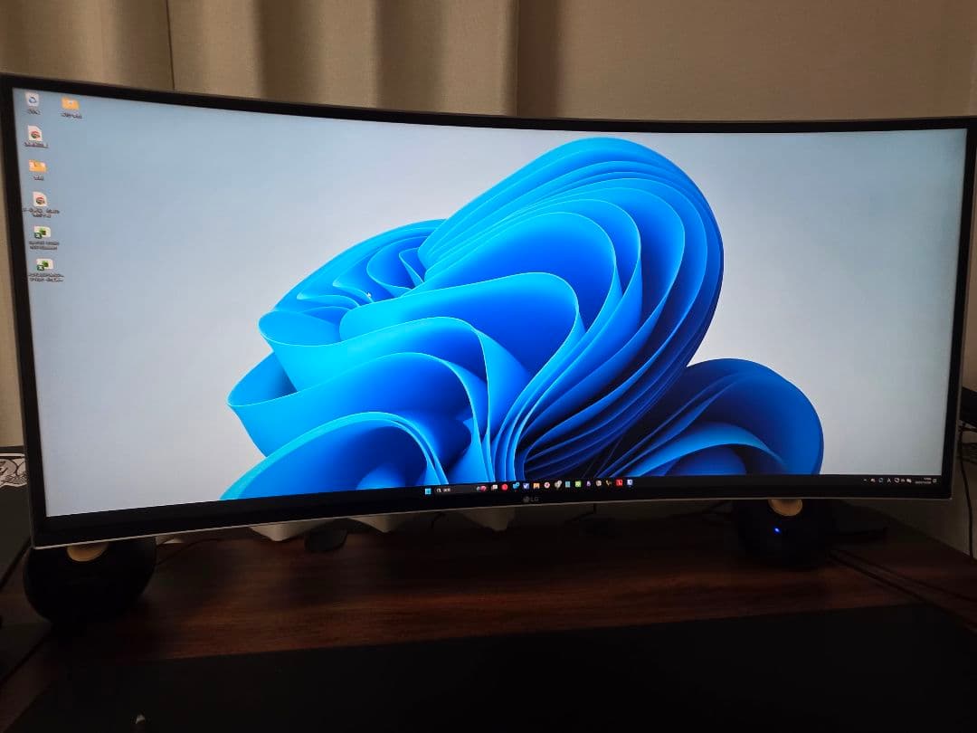 LG ウルトラワイドディスプレイ 34UC88-B 34インチ