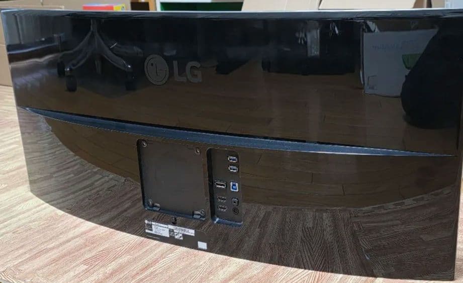 LG ウルトラワイドディスプレイ 34UC88-B 34インチ