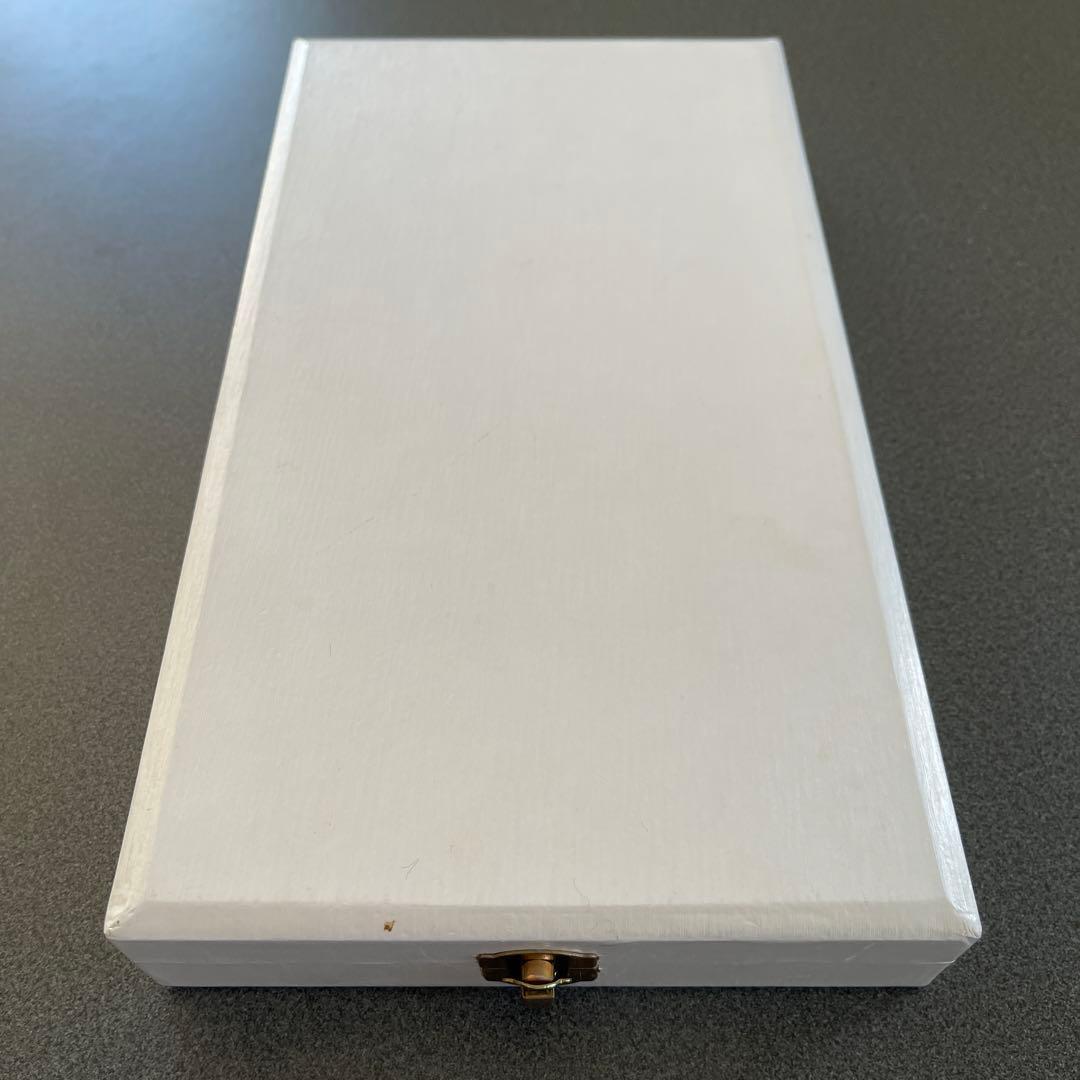 delicat ビーズ織り 花柄 パーティーバッグ フリンジ付き