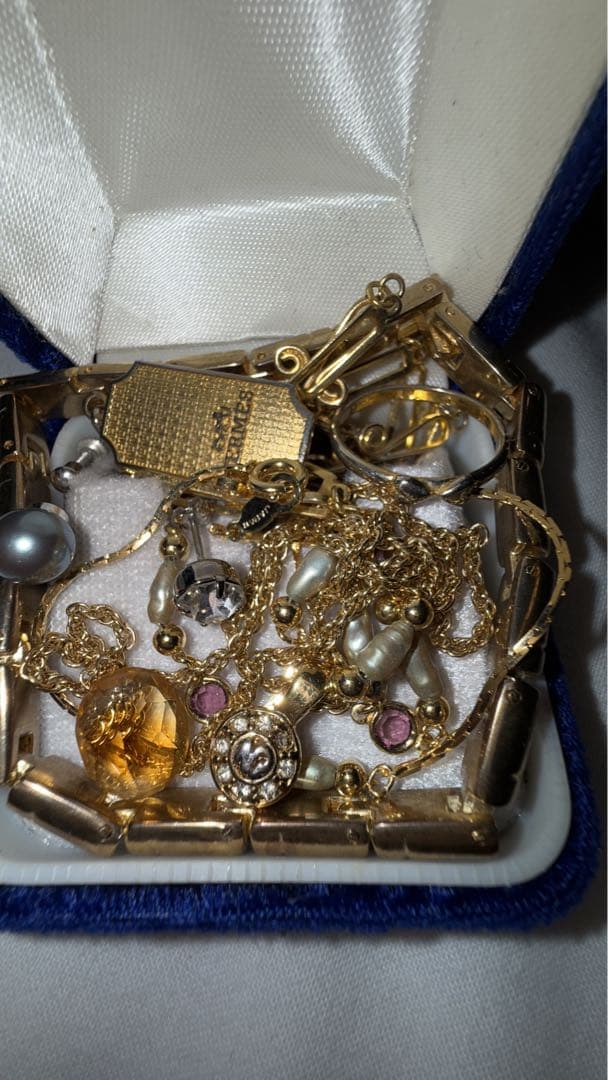 ヒ*6様 遺品整理　刻印ありピアス　ブレスレット　ネックレス　イミテーションまと