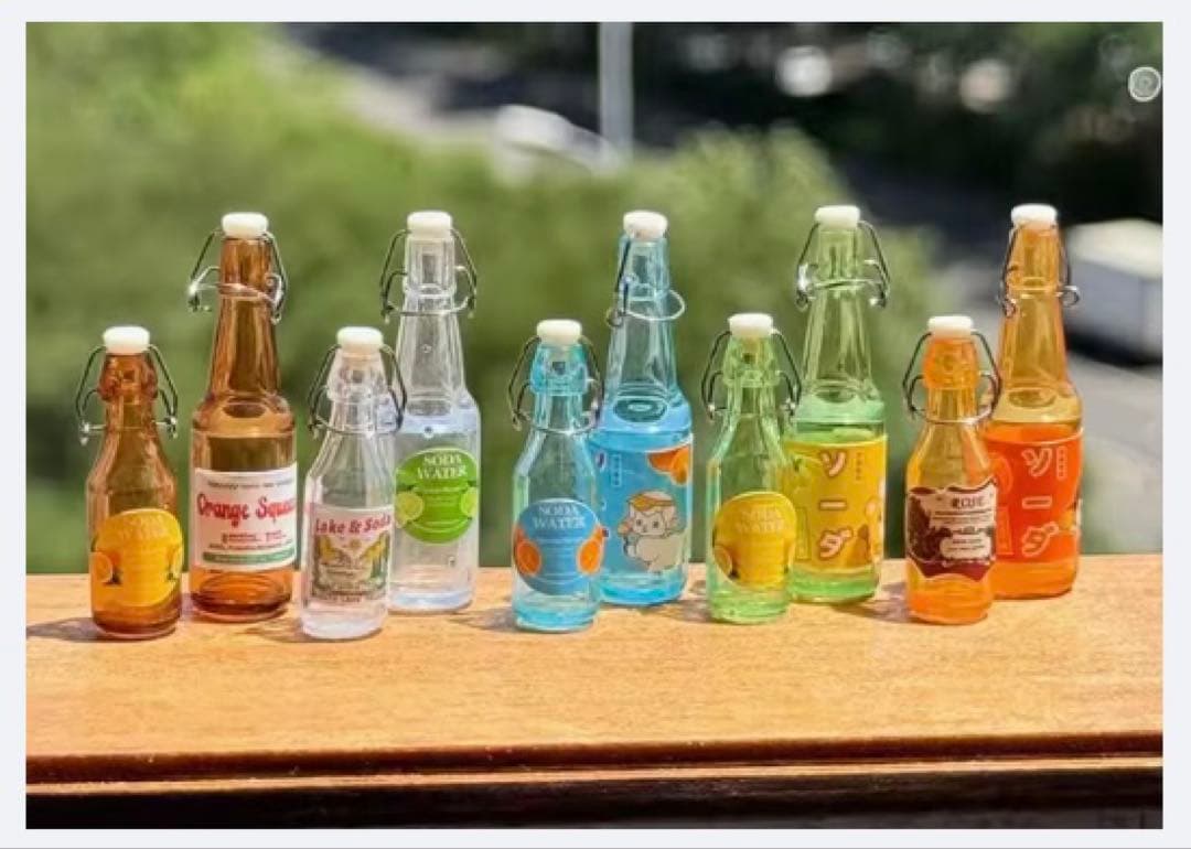 ミニチュア　ボトル2本セット×５色セット　ガラス瓶　ガラスジャー　ドールハウス