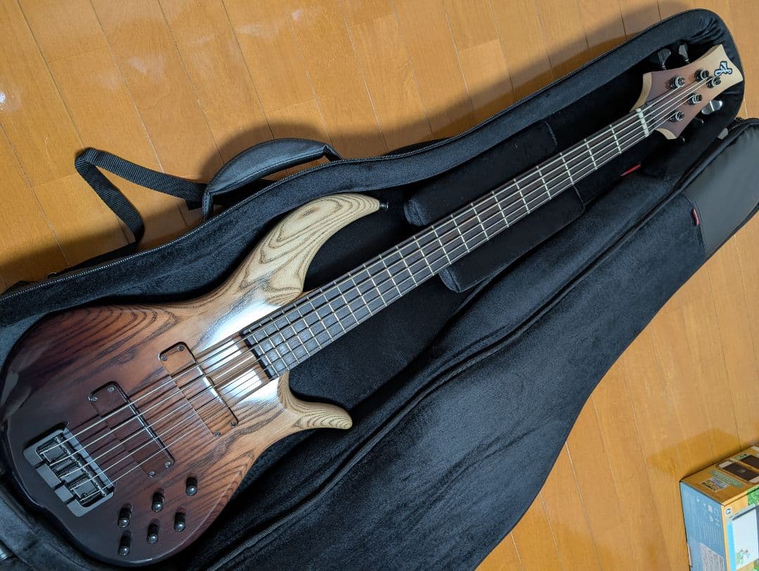 【1/5まで大幅値下げ】F-bass BN-5 Brown Fade