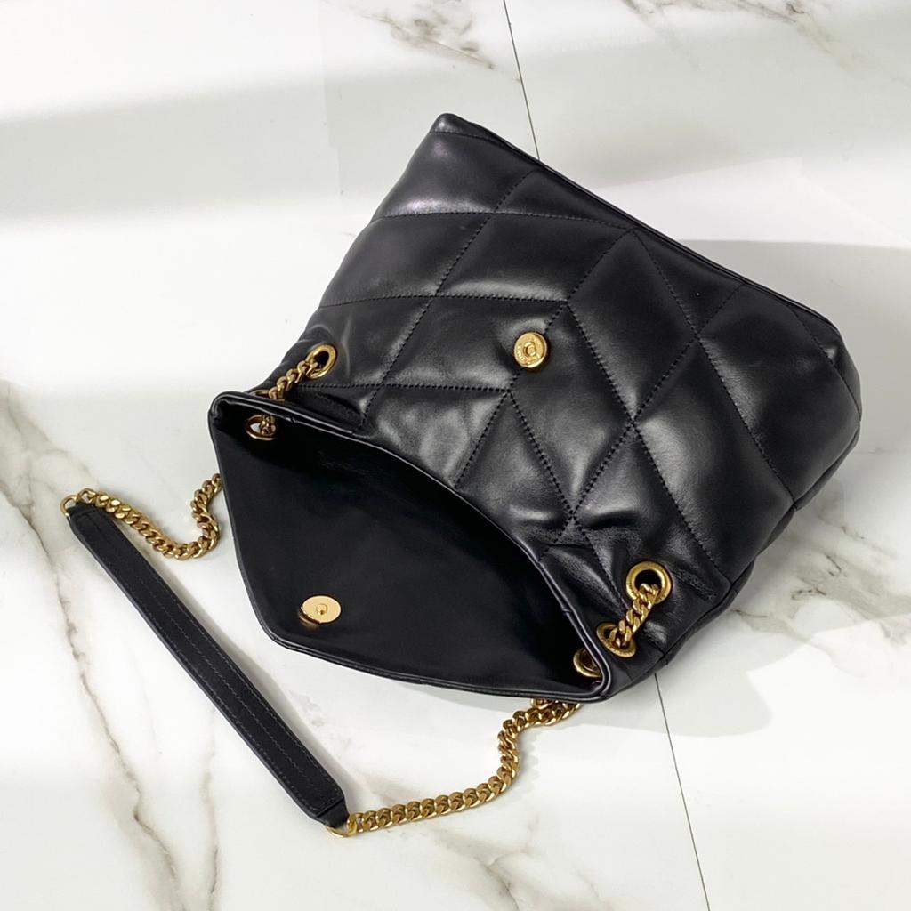 大人気！YSLショルダーバッグ ブラック