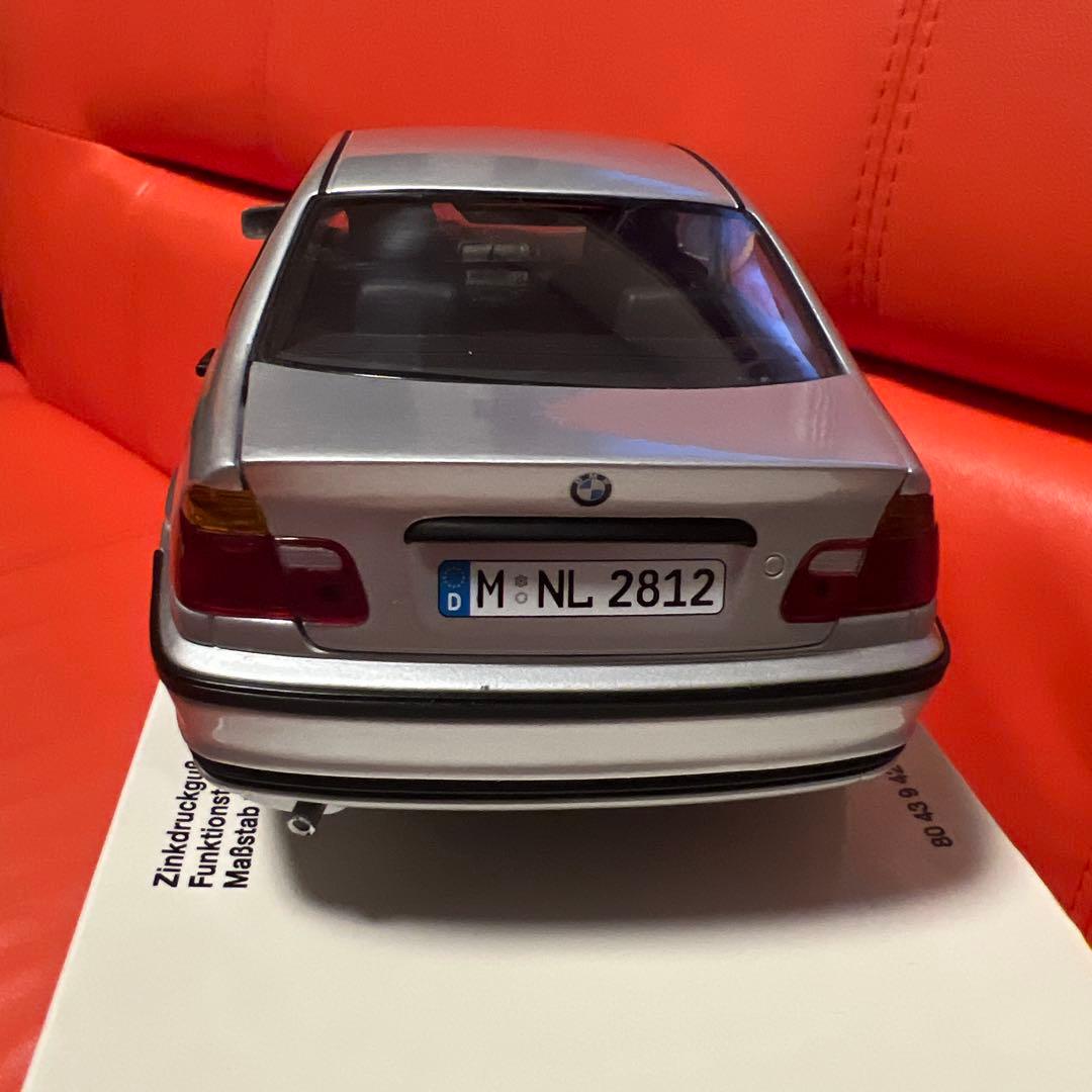 希少‼️ BMW E46前期　1:18 フィギュア　ミニカー