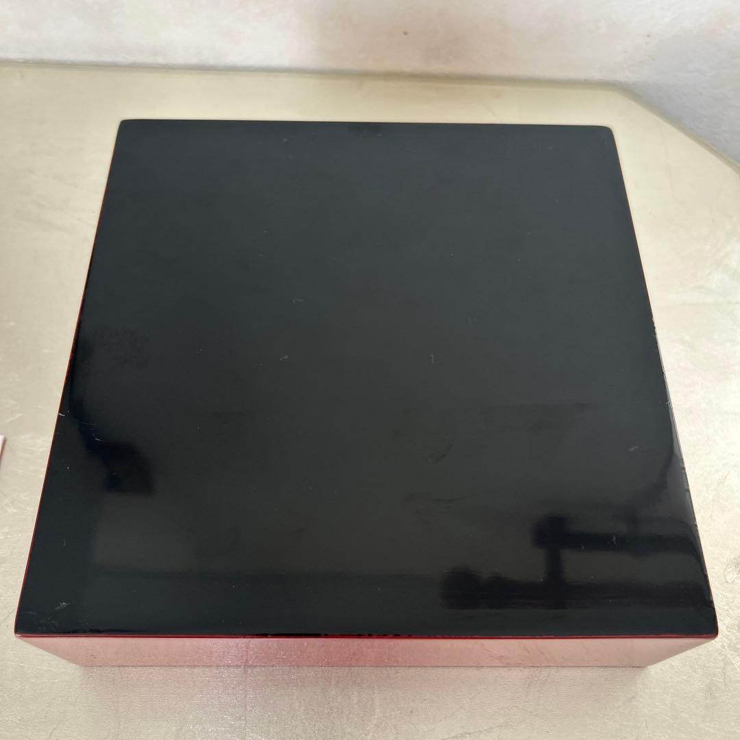 川連漆器 朱内黒 三段重めんとり 蓋二枚