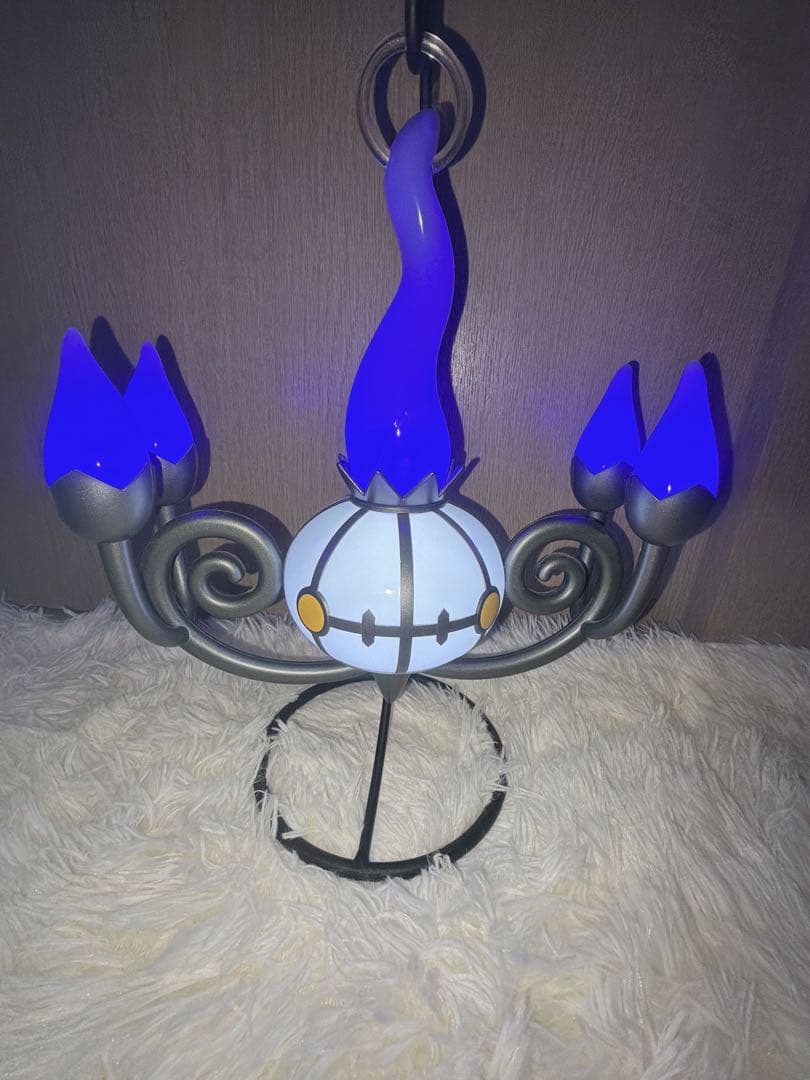 炎がまたたく LEDライト シャンデラ