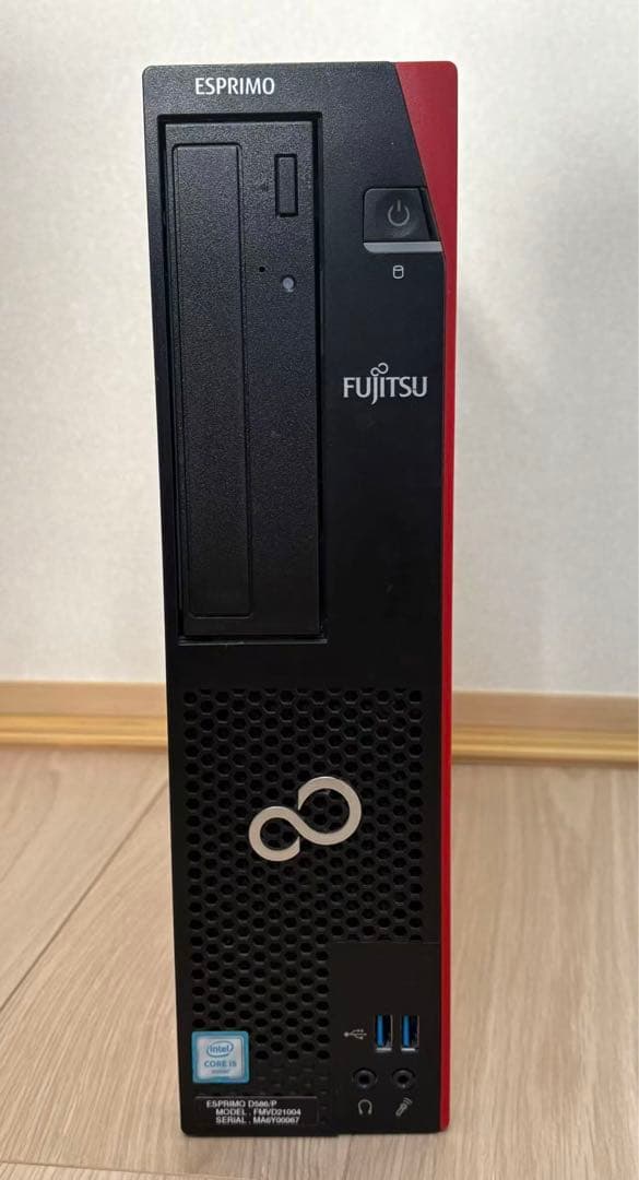 富士通デスクトップPC/i5/メ8/SSD256/Office21/Win11
