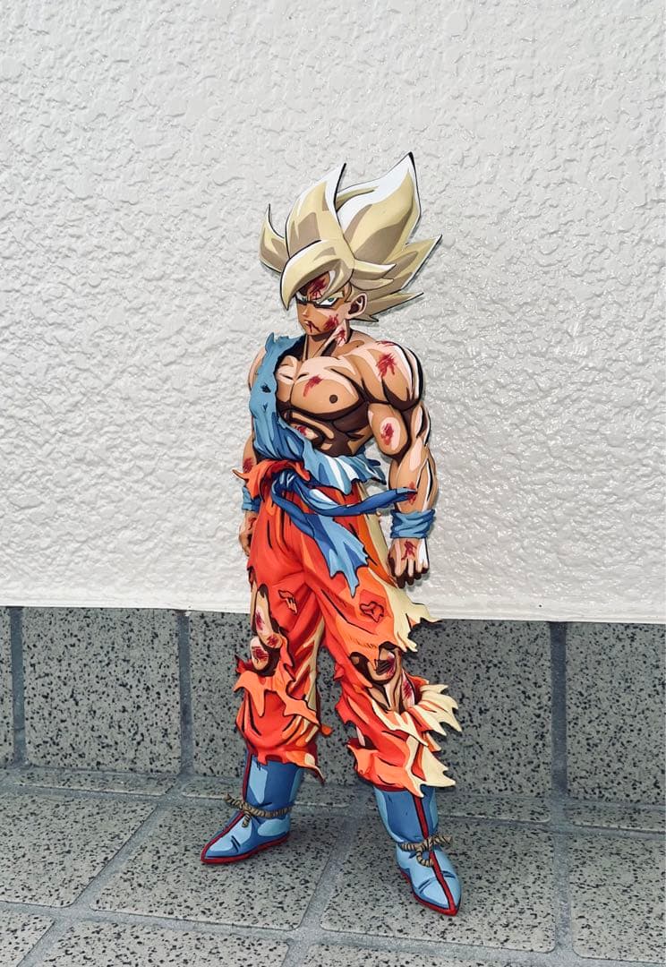 ドラゴンボールフィギュア 伝説の超サイヤ人 孫悟空 リペイント 磁石付き