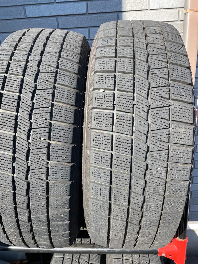 ボルボ ホイールとスダットレスタイヤ4本セット