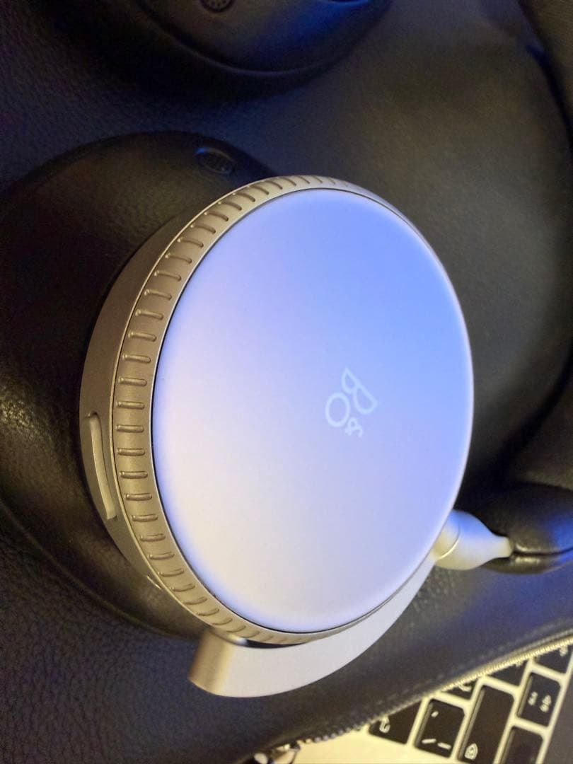 ヘッドホン beoplay h100