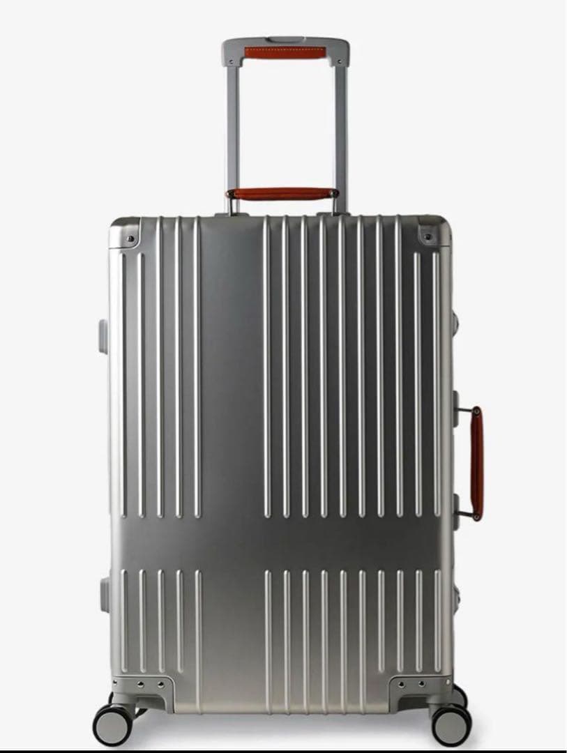 innovator Silver 70L イノベーター アルミスーツケース