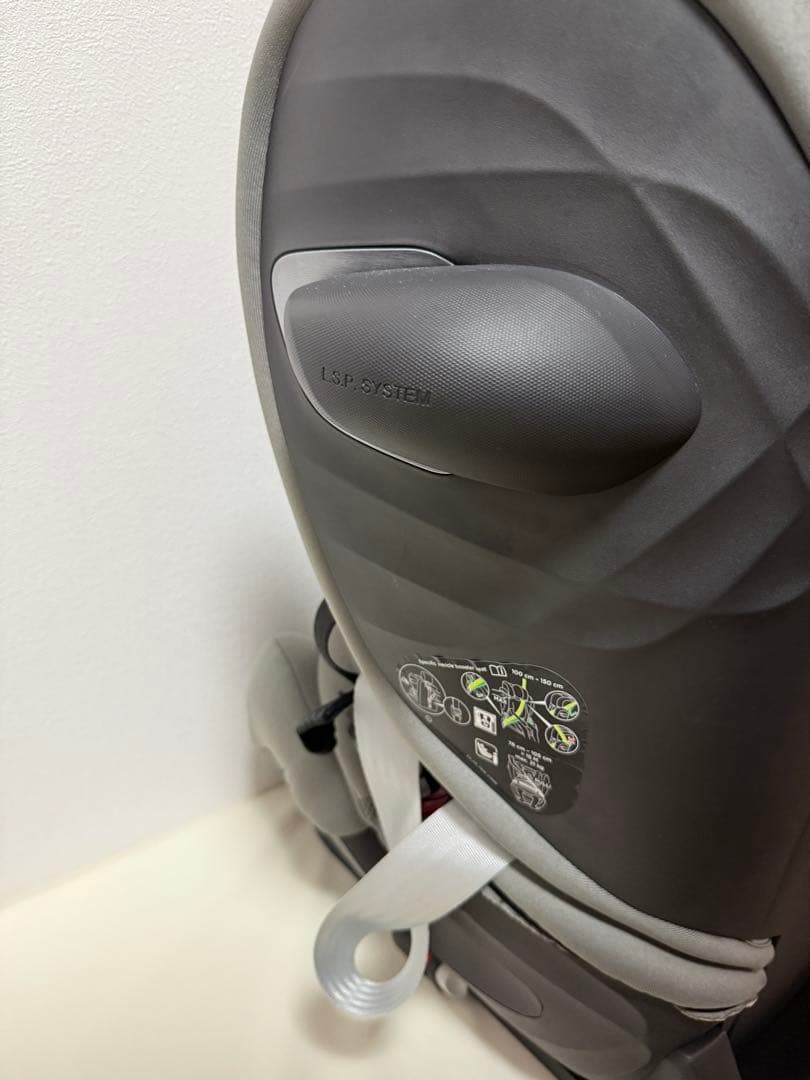 ~*~様 cybex サイベックス 車用チャイルドシート グレー