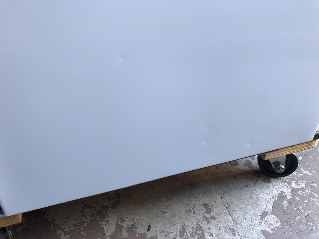 全国送料無料 アイリスオーヤマ 冷凍庫 60L IUSD-6B-W 2022年製