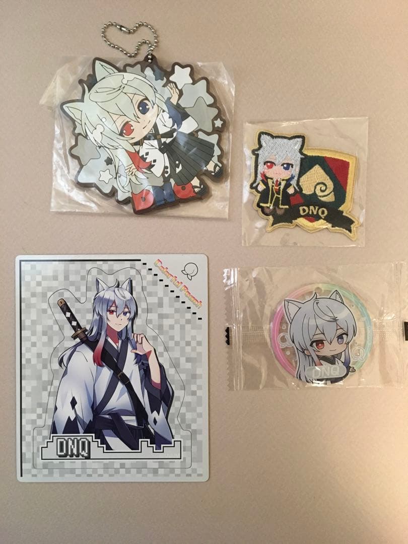 からぴち どぬく 缶バッジ トレカ ブロマイド ぬいぐるみ アクリルスタンド