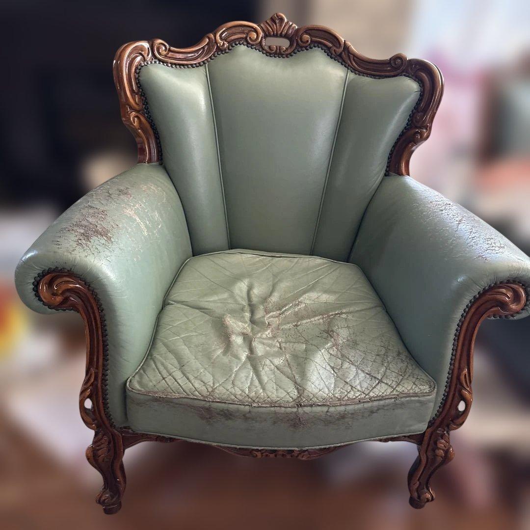 クラシックスタイル レザーソファ 淡い緑色