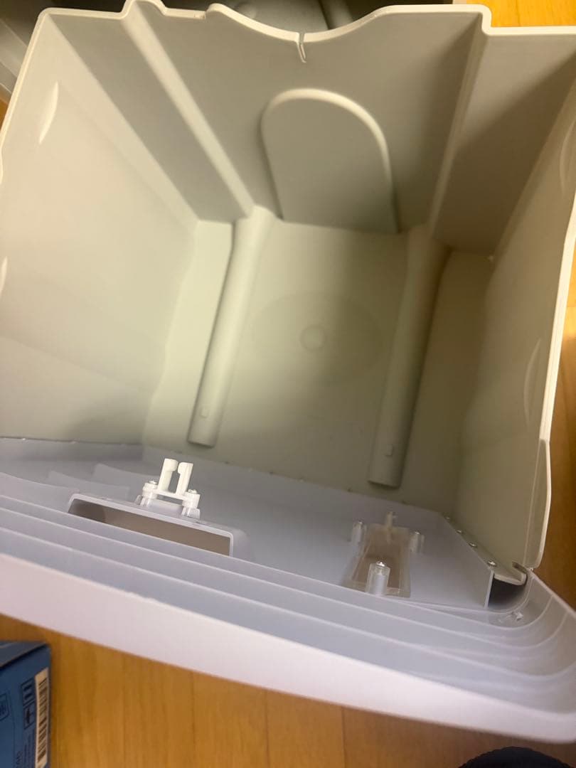 【アイリスオーヤマ】シュレッダー 自動細断150枚 AFS150C未使用に近い