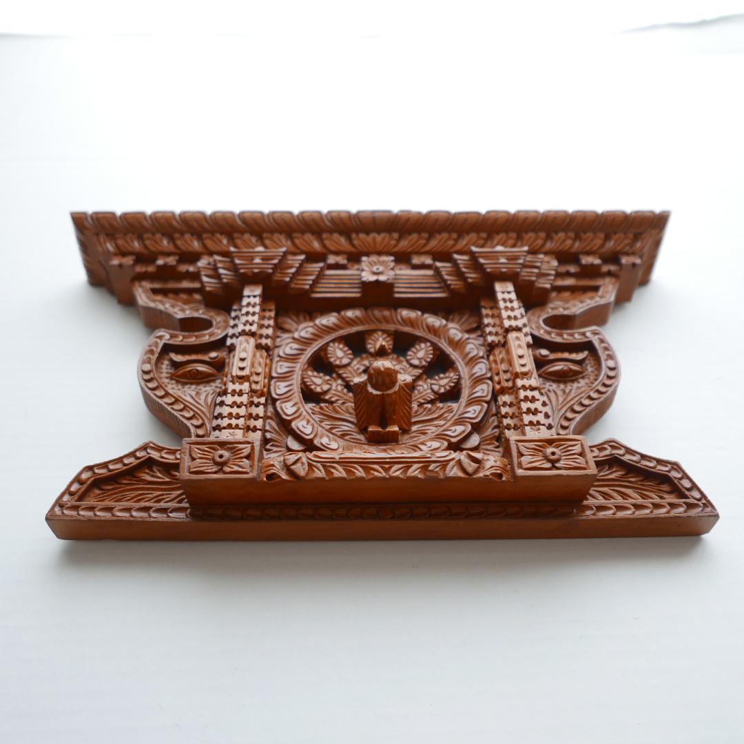 未使用☆ネパール木彫☆孔雀の窓☆ 木製ウィンドウフレーム☆Ankhi Jhyal