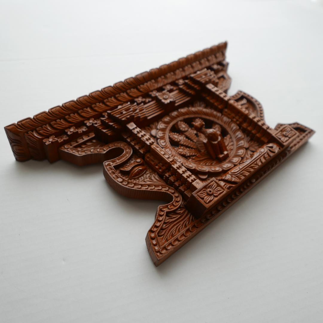 未使用☆ネパール木彫☆孔雀の窓☆ 木製ウィンドウフレーム☆Ankhi Jhyal