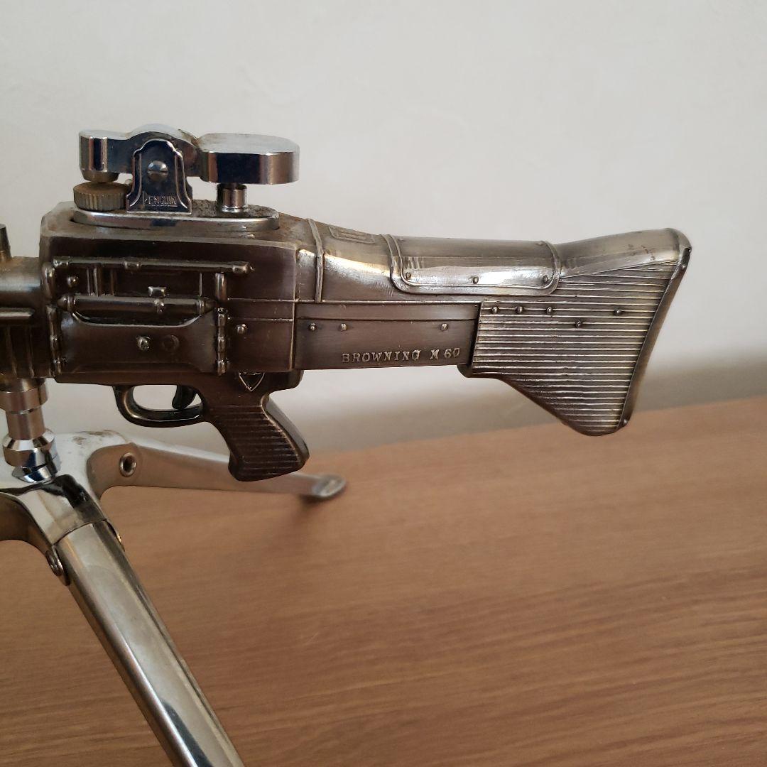 M60　ライフル金属製フィギュア 　三脚スタンド付きライター