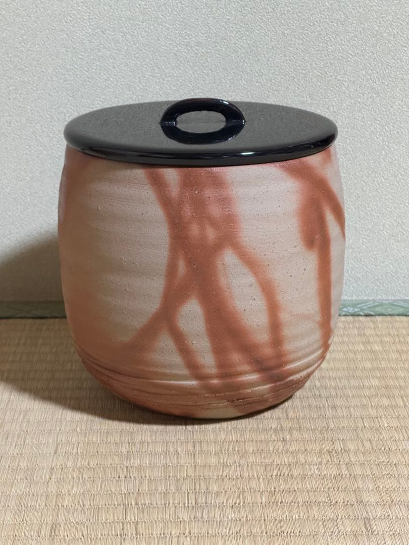 備前焼　伊勢崎満　備前緋襷棒ノ先水指