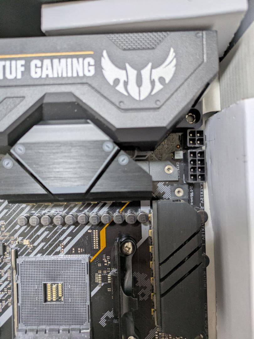 ASUS TUF GAMING X570-PLUS マザーボード
