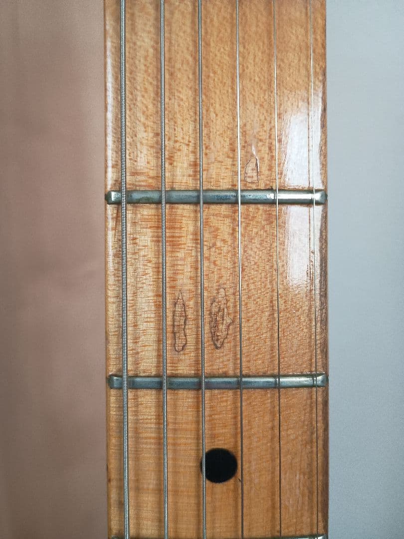 テレキャスター　FERNANDES BURNYネック　Suquierボディ