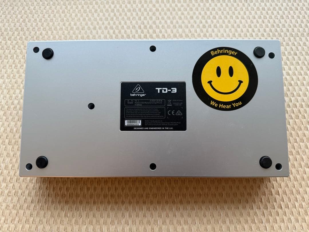Behringer TD-3 アナログベースラインシンセサイザー