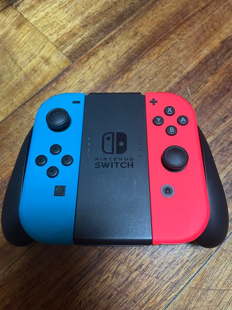 Nintendo Switch ネオンブルー/ネオンレッド 中古