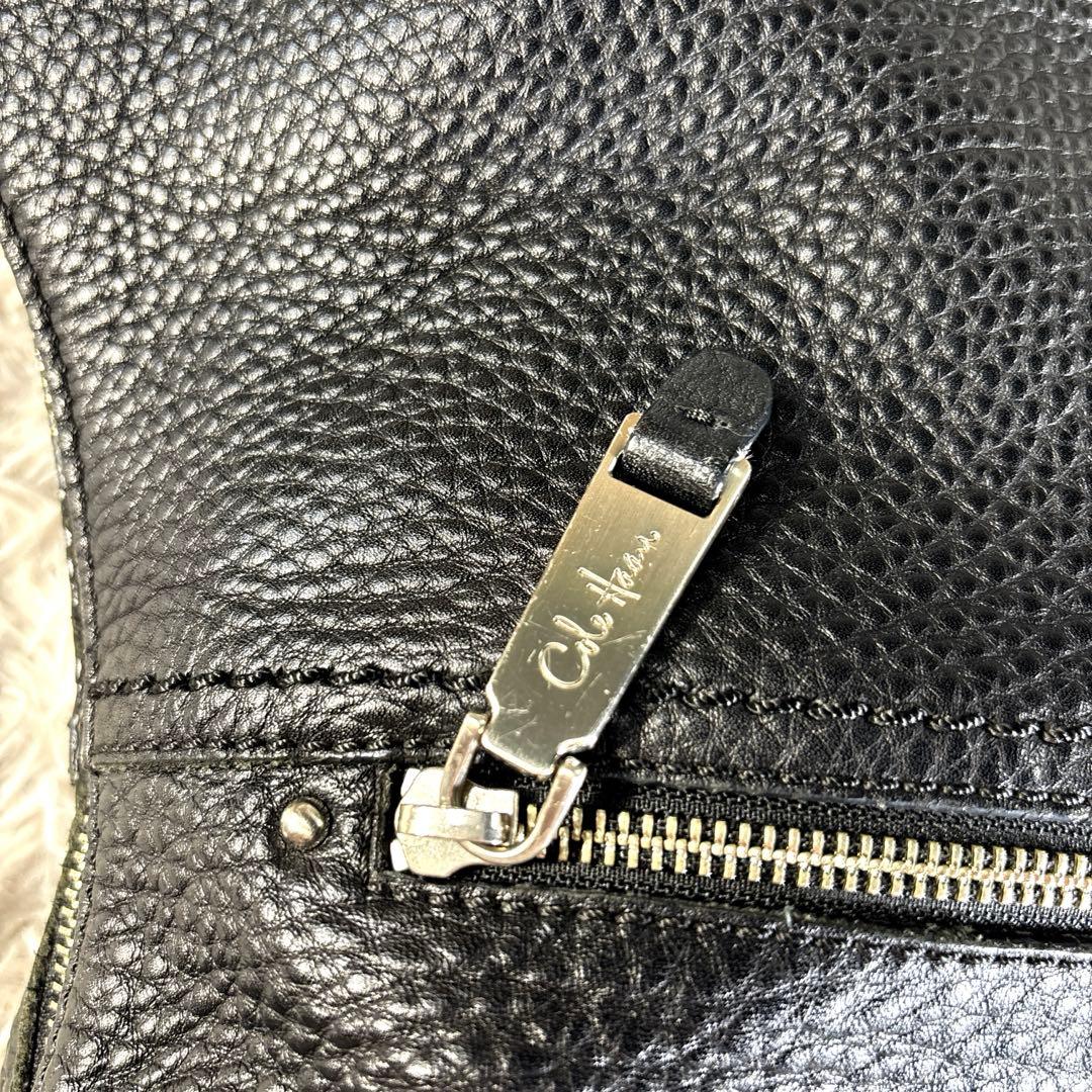 【美品】コールハーン　COLEHAAN　ワンショルダーバッグ　肩がけ　シボ革