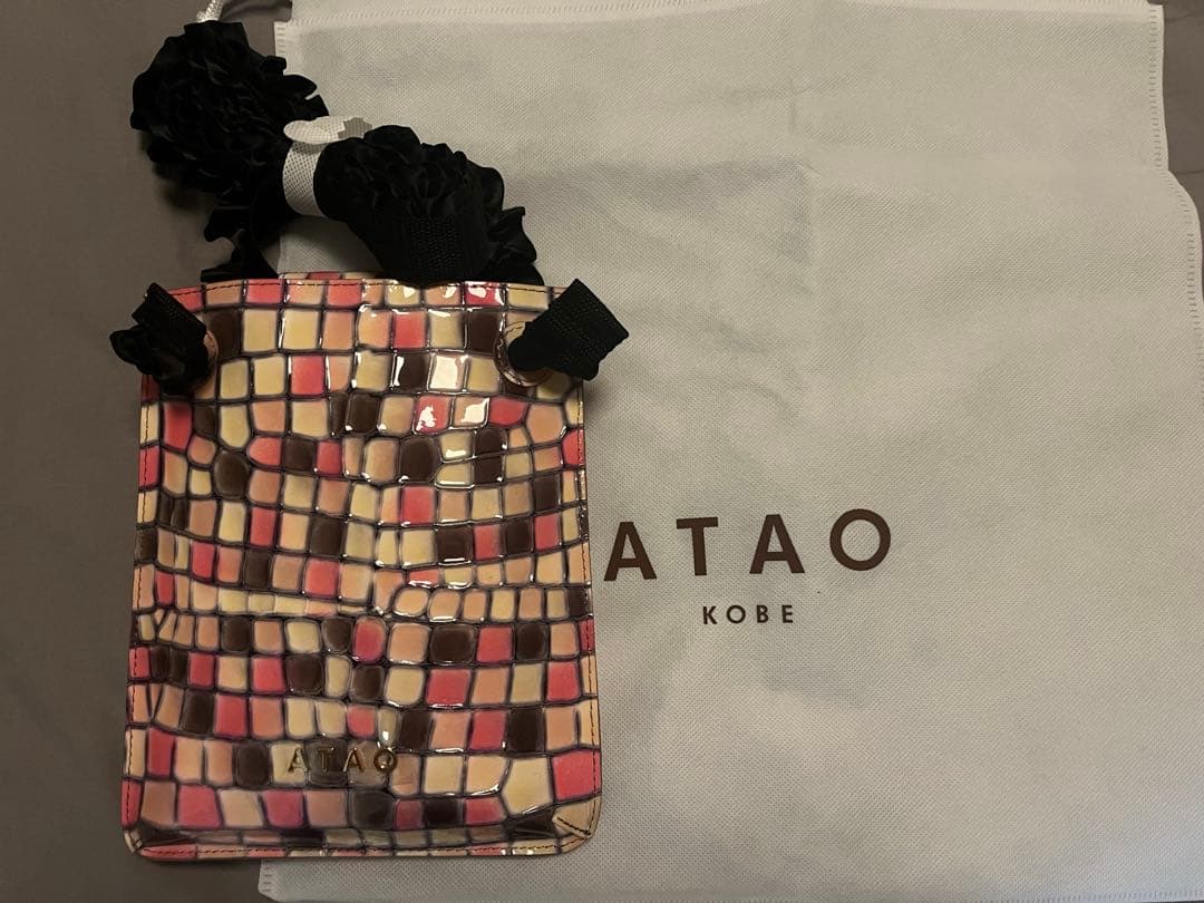 ATAO モザイクパターン ショルダーバッグ　2026福袋　チェリー