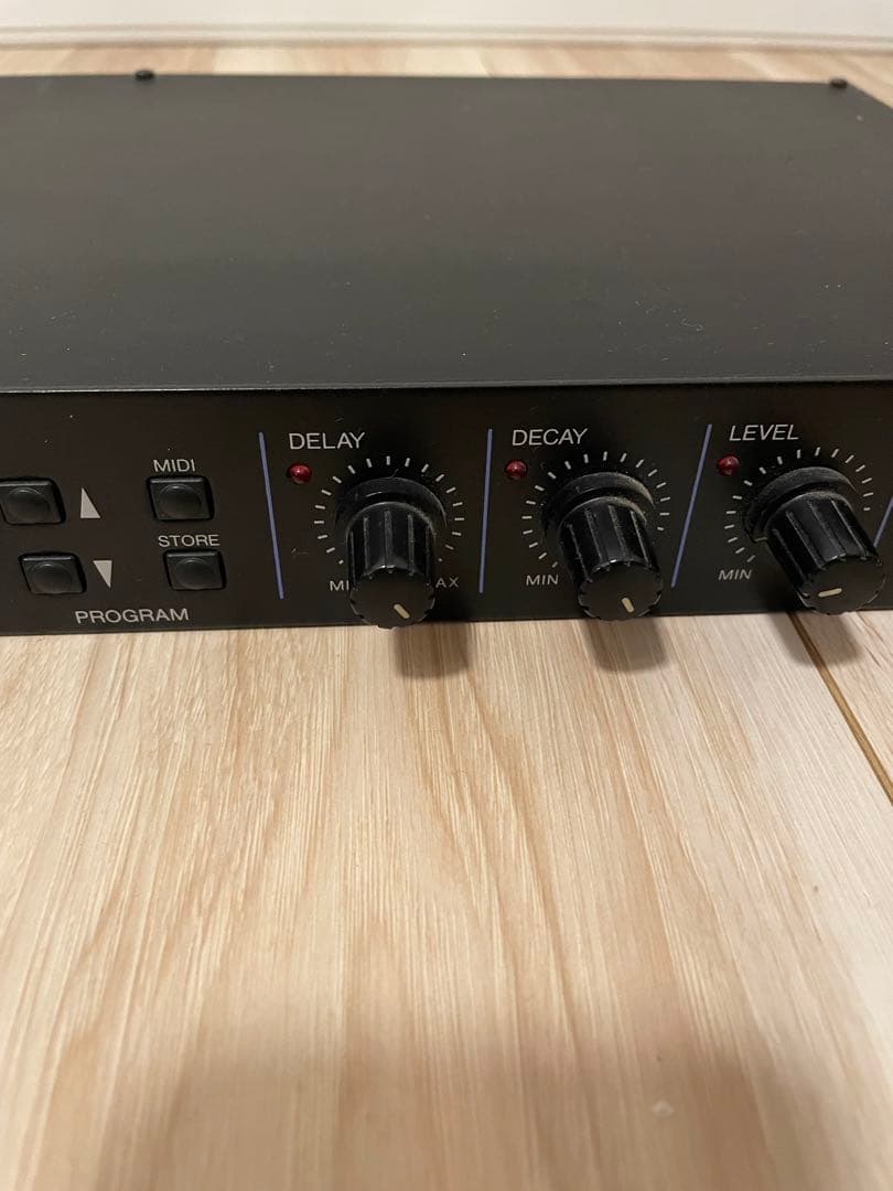 YAMAHA REV100 リバーブ　DIGITAL REVERBERATOR