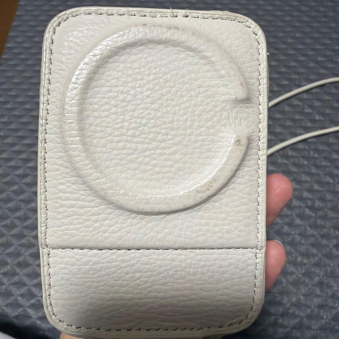 objcts.io オブジェクツ　iPhone17pro 土屋鞄　ケース　バック