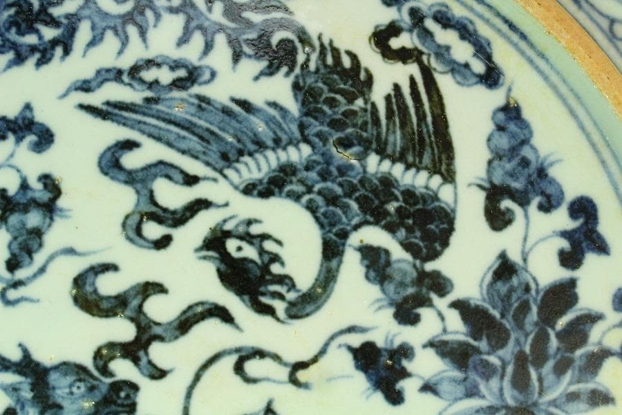 中国美術 青花 紅 纏枝蓮花麒麟鳳紋 皿(K-A836)