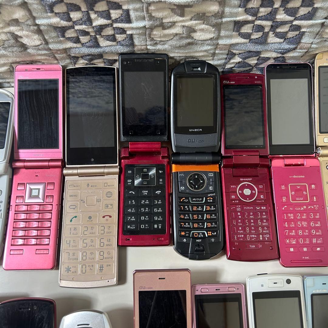 が*ら様 携帯電話本体 大量 まとめ 62台セット 動作未確認 ジャンク ガラケ