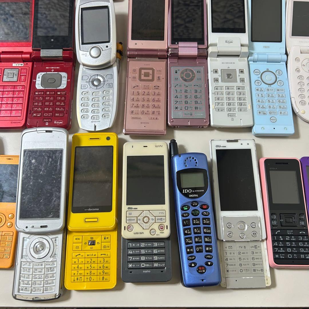 が*ら様 携帯電話本体 大量 まとめ 62台セット 動作未確認 ジャンク ガラケ