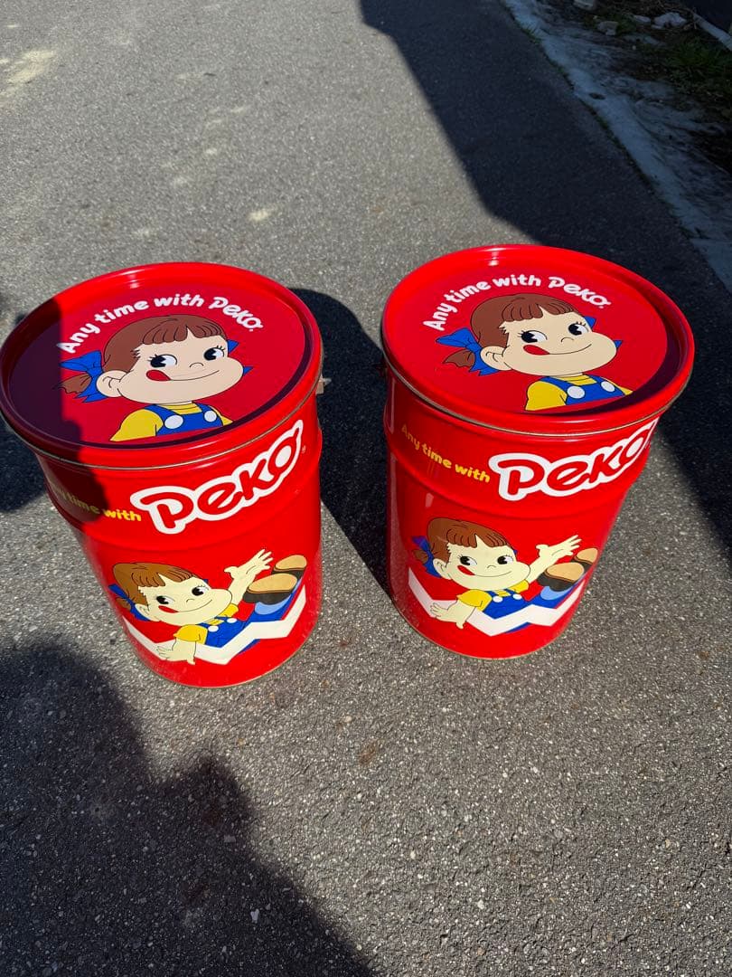 不二家ペコちゃんスツール(スチール)缶 2個まとめ売り