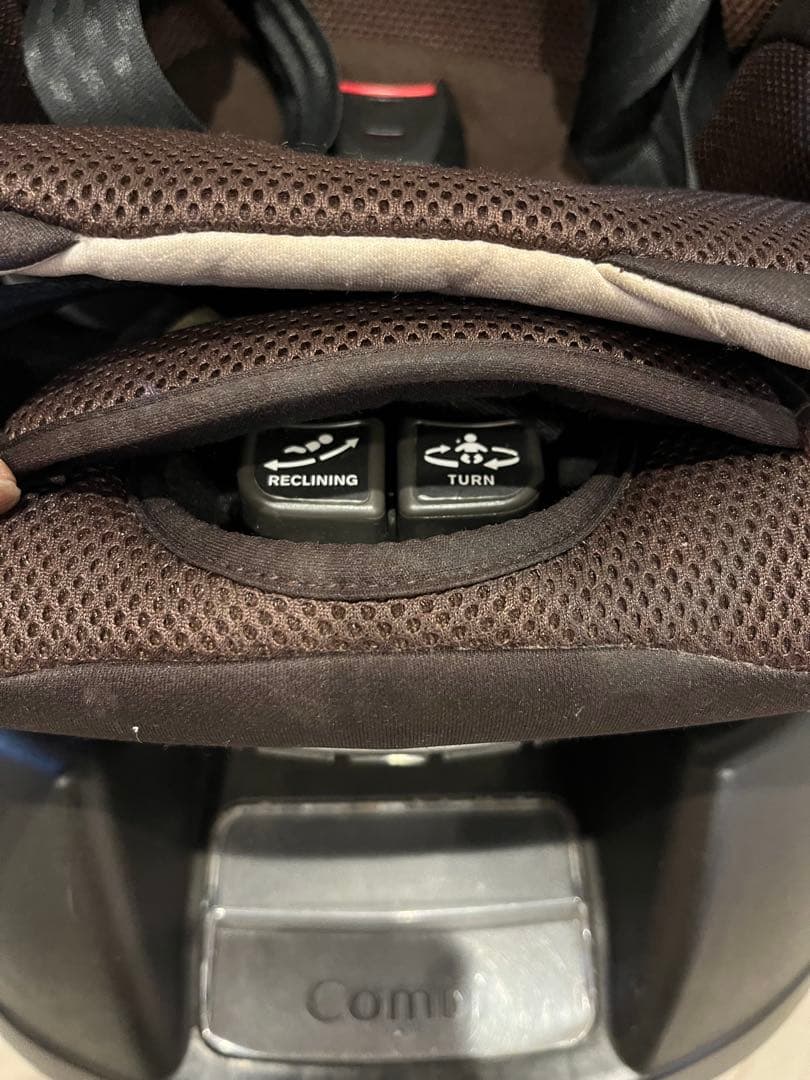 Combi チャイルドシート ネルームlite ef