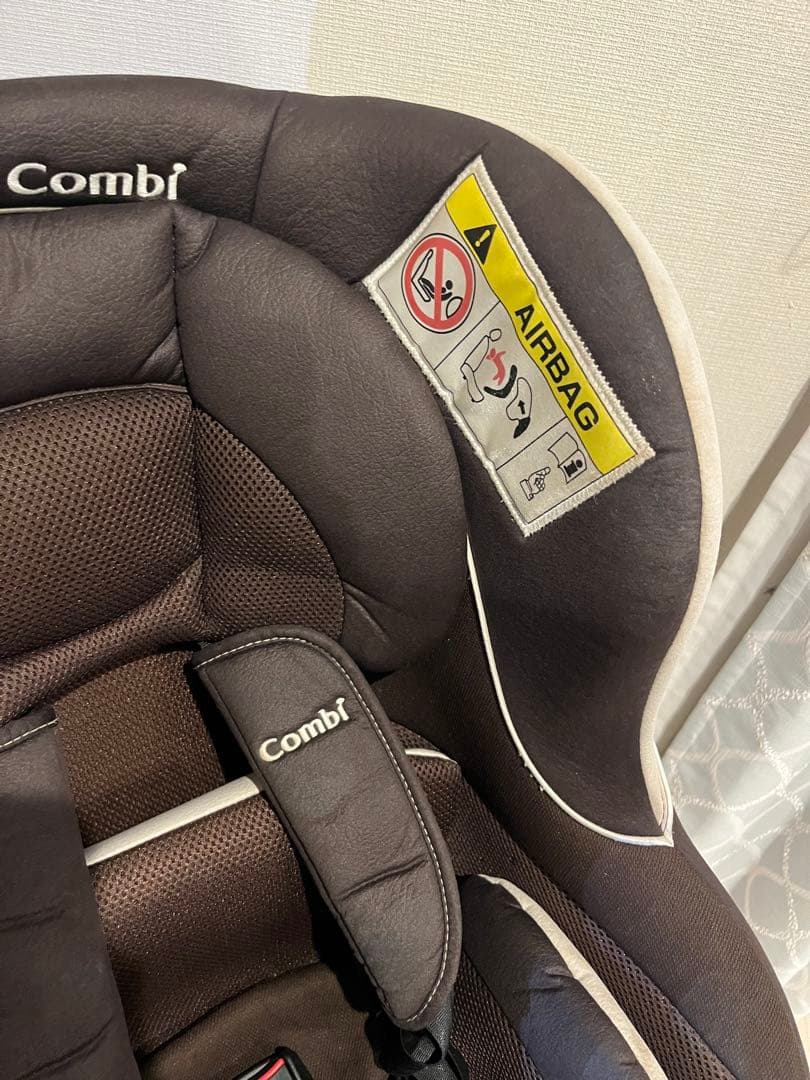 Combi チャイルドシート ネルームlite ef