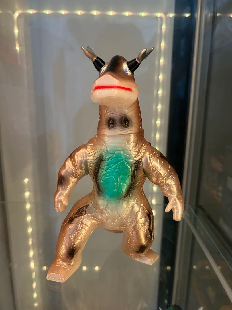 ブルマァク怪獣シリーズ エレキング　ソフビ　復刻　蓄光ゴールド