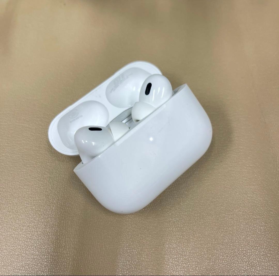 【かいちゃん専用】AirPods Pro 第2世代 本体 ホワイト