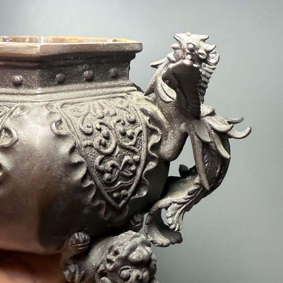 二上常太郎 元威作　蝋型鋳銅　細密細工　鳳凰耳牡丹獅子香炉　造形美　最高位作