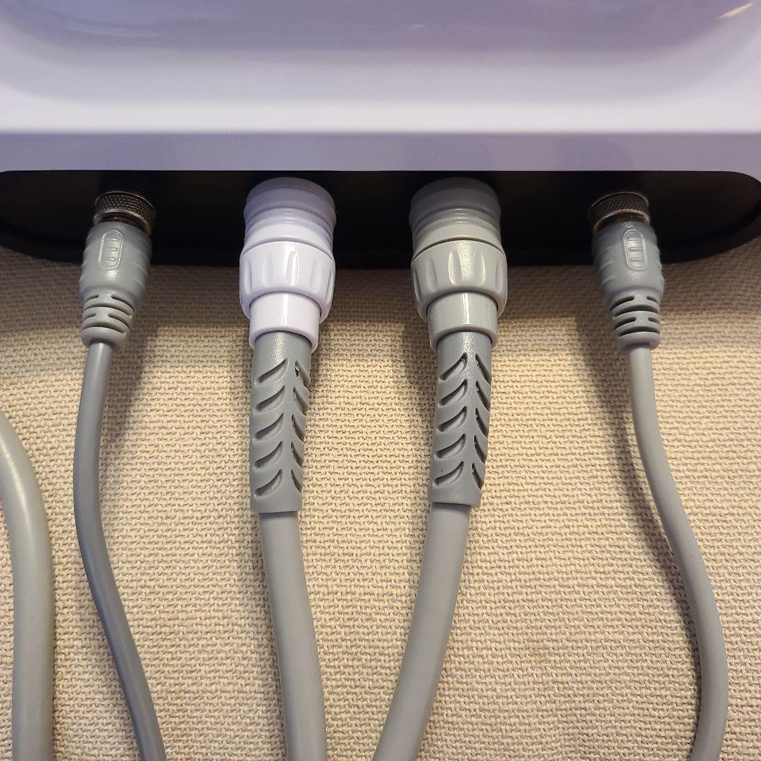 LIPO CUTTER キャビテーション&美顔器