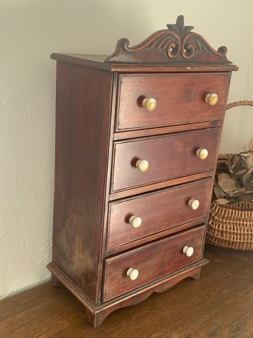 フランス　蚤の市　チェスト　ブロカント