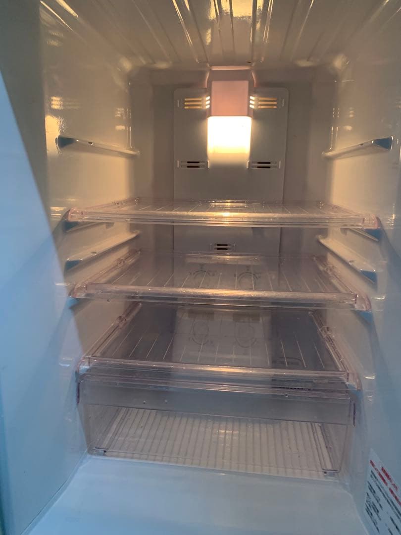 三菱電機　冷蔵庫・冷凍庫　146L 右開き2011年製　MR-P15S-S