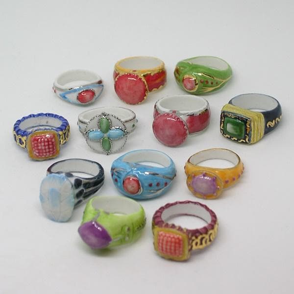 指輪のフェーヴ／全12個／2003年／ポースレン製