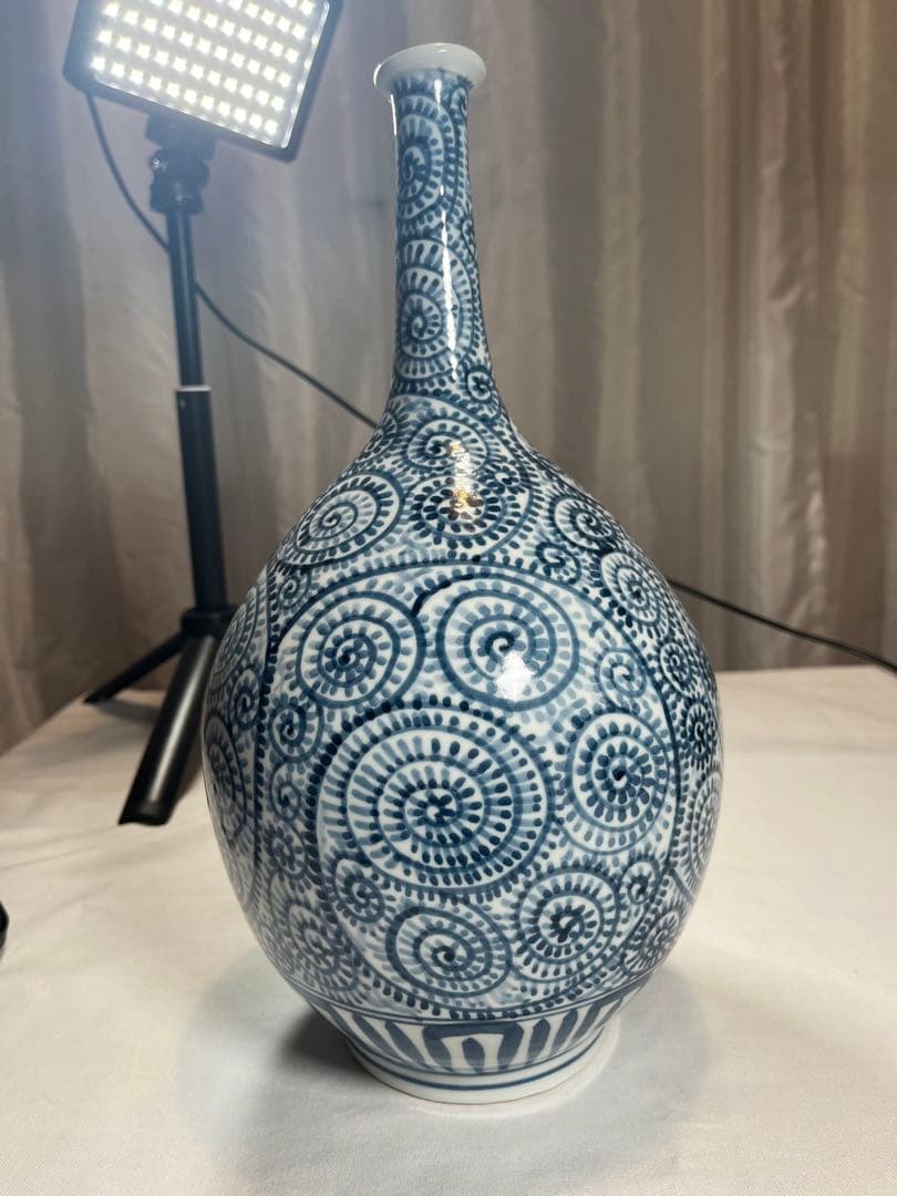 古伊万里　タコ唐草　鶴首の壺