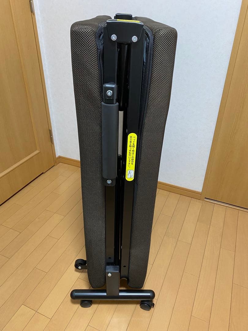 ニトリ　折りたたみベッド (レビン2 BR) シングルより少しコンパクト